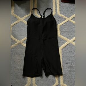 Old Navy Black One-Piece Romper / onesie